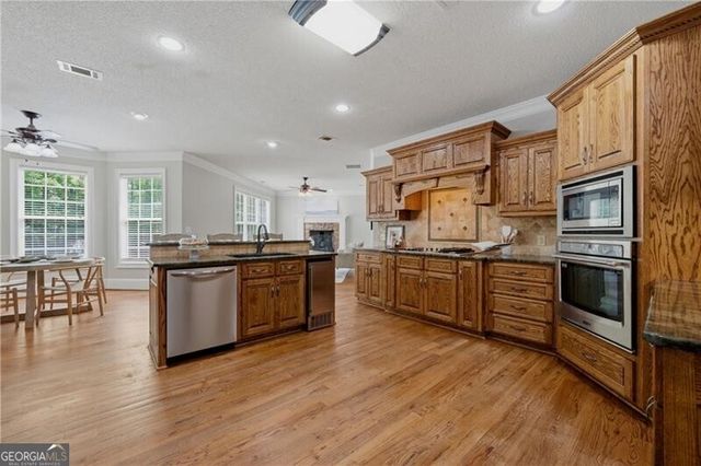 582 Knox Chapel Road, Social Circle, GA 30025