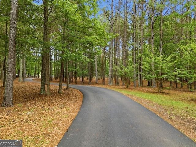 582 Knox Chapel Road, Social Circle, GA 30025