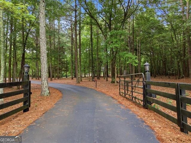 582 Knox Chapel Road, Social Circle, GA 30025
