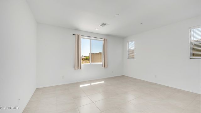 13303 W EAGLE FEATHER Road, Peoria, AZ 85383
