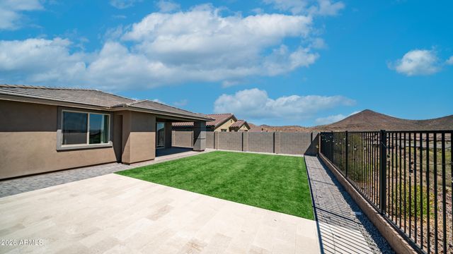 13303 W EAGLE FEATHER Road, Peoria, AZ 85383