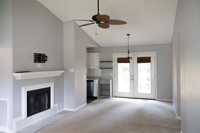 1216 Jacksons Hill Rd, Hermitage, TN 37076