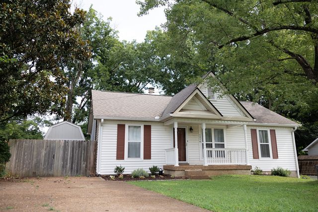 1216 Jacksons Hill Rd, Hermitage, TN 37076