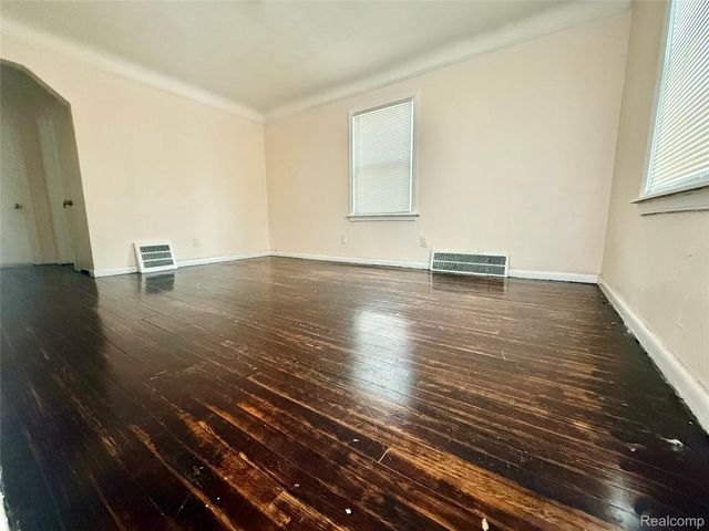 8719 CANYON Street, Detroit, MI 48236