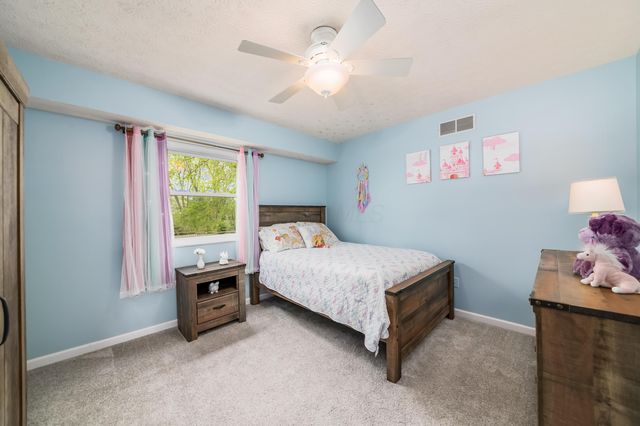 7971 Stonehurst Drive, Dublin, OH 43016