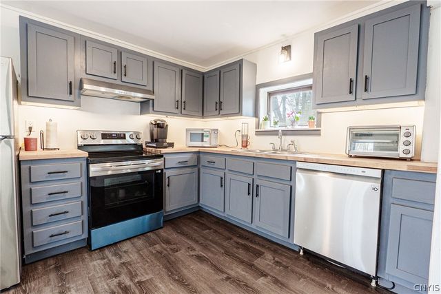 9465 Coates Road, Trenton, NY 13354