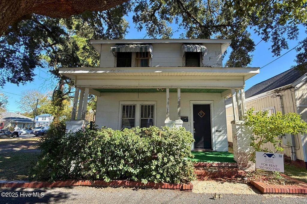 301 S 13th Street, Wilmington, NC 28401