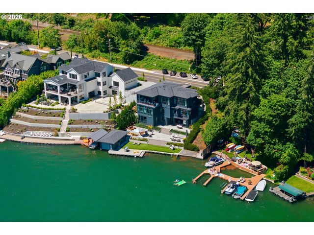 3072 LAKEVIEW Blvd, Lake Oswego, OR 97035