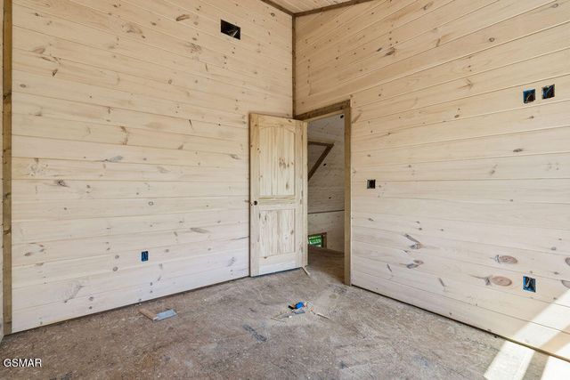 3004 Crestview Court, Sevierville, TN 37862