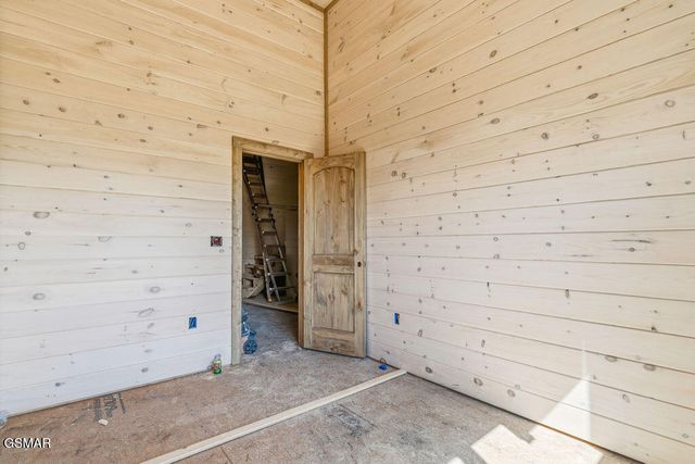 3004 Crestview Court, Sevierville, TN 37862