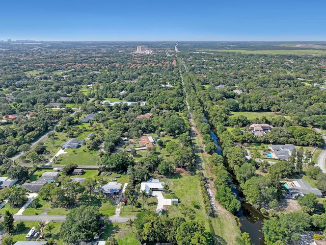 4972 S Kay Street, Palm Beach Gardens, FL 33418