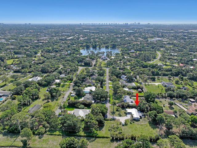 4972 S Kay Street, Palm Beach Gardens, FL 33418