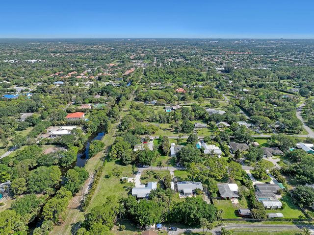 4972 S Kay Street, Palm Beach Gardens, FL 33418