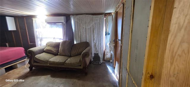 6349 20TH STREET, Zephyrhills, FL 33542