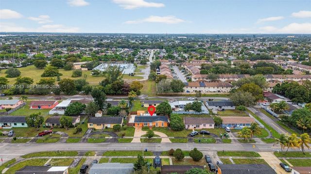 3427 NW 196th Ln, Miami Gardens, FL 33056