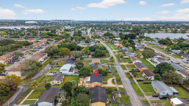 3427 NW 196th Ln, Miami Gardens, FL 33056