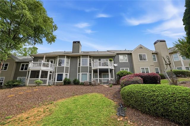 306 Mill Pond Road, Roswell, GA 30076
