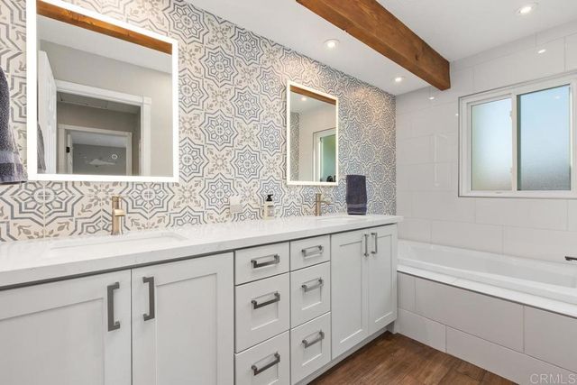 3915 Monument Place, Escondido, CA 92025