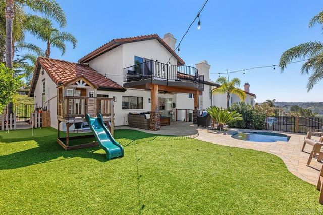 3915 Monument Place, Escondido, CA 92025