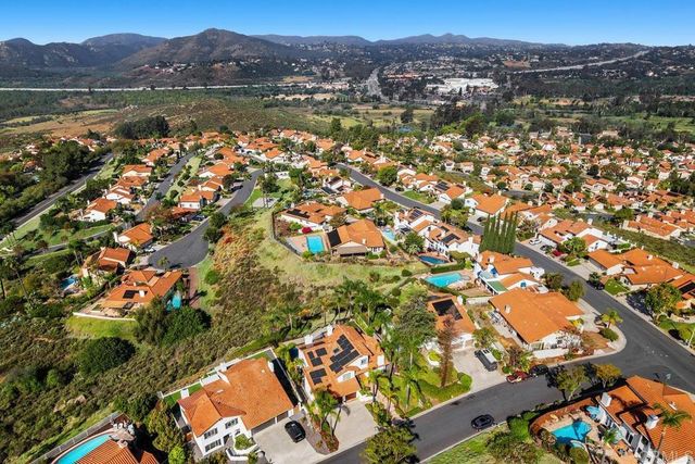 3915 Monument Place, Escondido, CA 92025