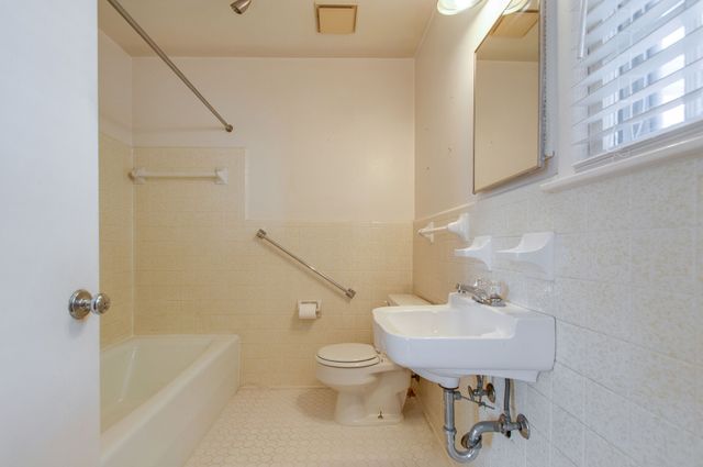 413 Saint Francis Ave, Nashville, TN 37205