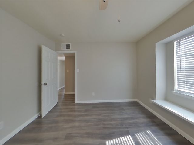 7808 Portman Avenue, Fort Worth, TX 76112