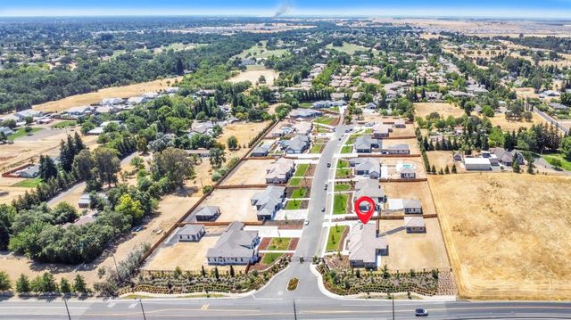 3100 Saffron Ln, Roseville, CA 95747