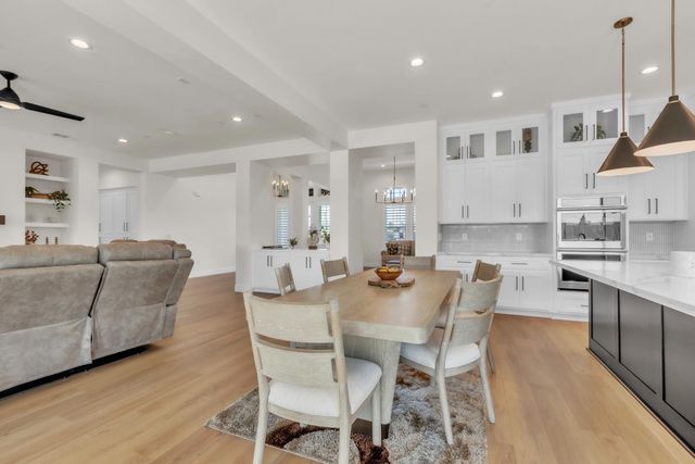 3100 Saffron Ln, Roseville, CA 95747