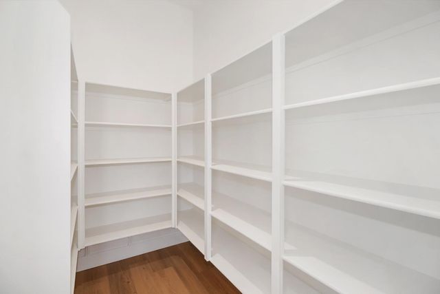 3100 Saffron Ln, Roseville, CA 95747