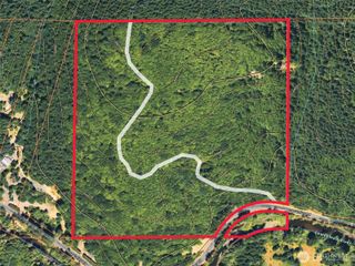 8885 Rose Valley Road, Kelso, WA 98626