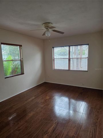 2444 37TH STREET N, St Petersburg, FL 33713