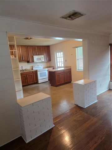 2444 37TH STREET N, St Petersburg, FL 33713