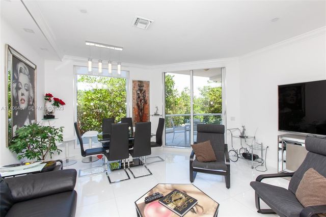 6000 Island Boulevard 104, Aventura, FL 33160
