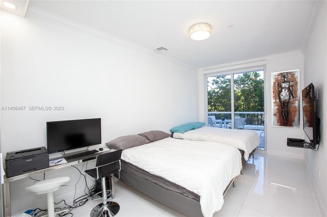 6000 Island Boulevard 104, Aventura, FL 33160