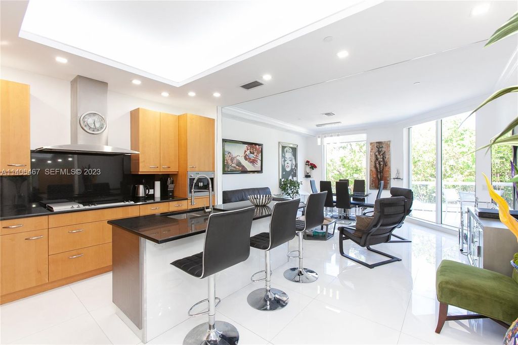 6000 Island Boulevard 104, Aventura, FL 33160