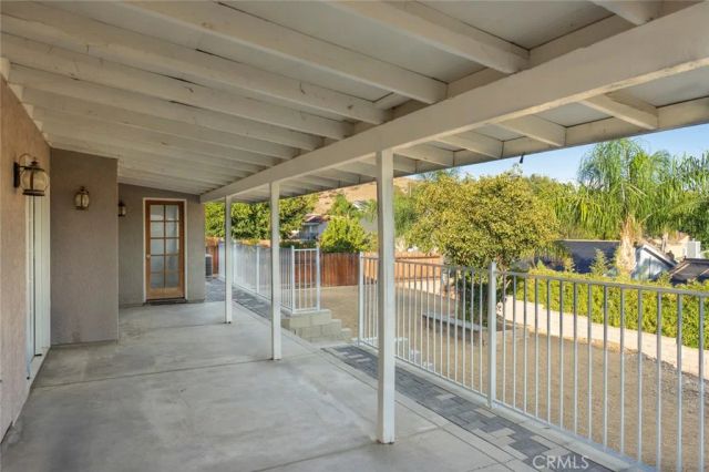 29698 Vacation Drive, Canyon Lake, CA 92587