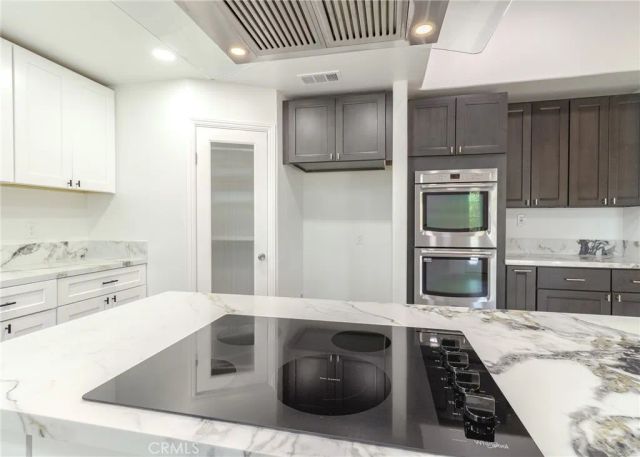 29698 Vacation Drive, Canyon Lake, CA 92587