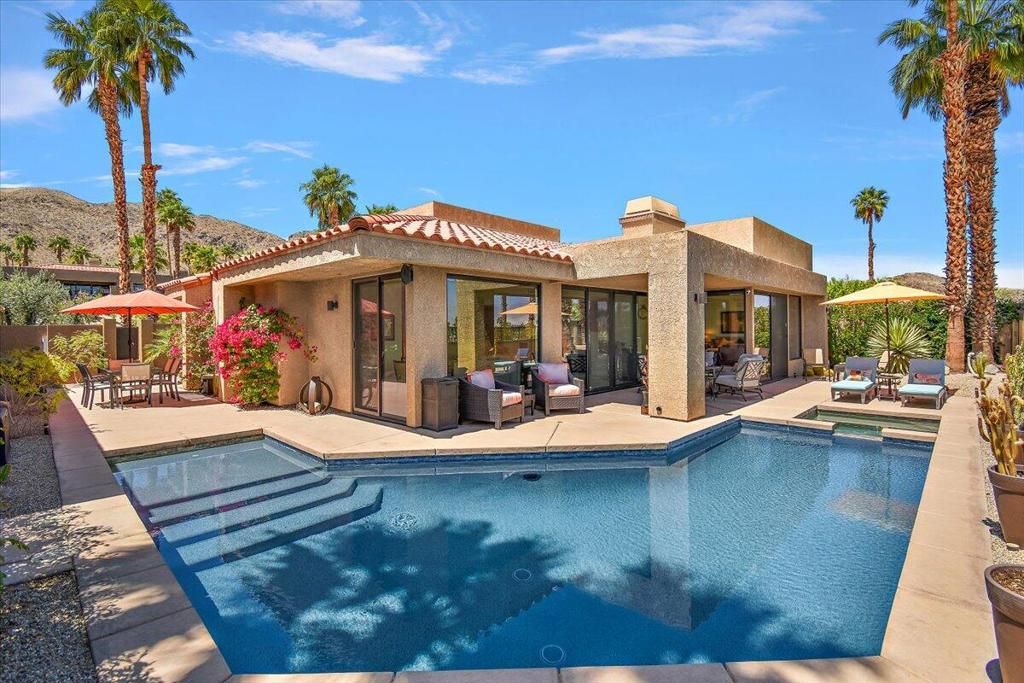 11 Vista Loma Drive, Rancho Mirage, CA 92270