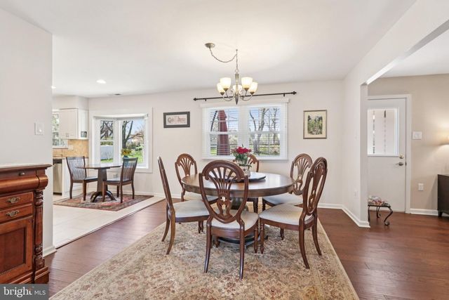 923 PICKERING DR, Yardley, PA 19067