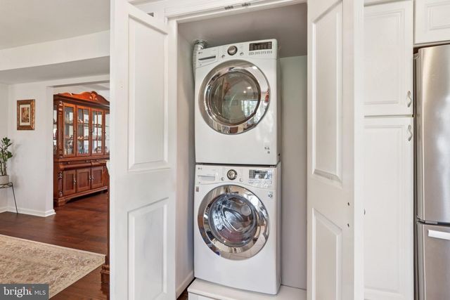 923 PICKERING DR, Yardley, PA 19067