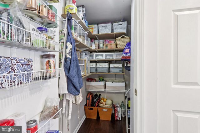 923 PICKERING DR, Yardley, PA 19067