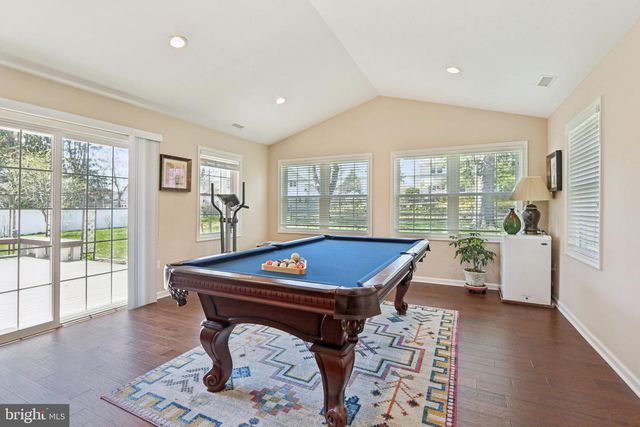 923 PICKERING DR, Yardley, PA 19067