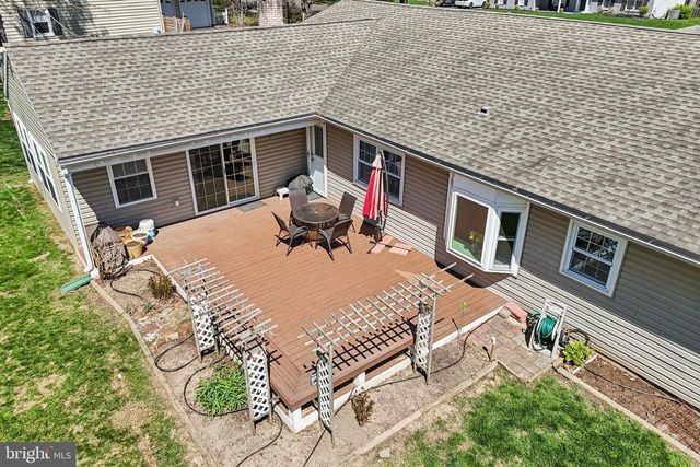 923 PICKERING DR, Yardley, PA 19067