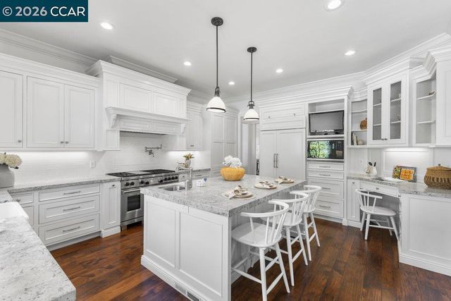 20 20 Timberview Ct, Danville, CA 94506