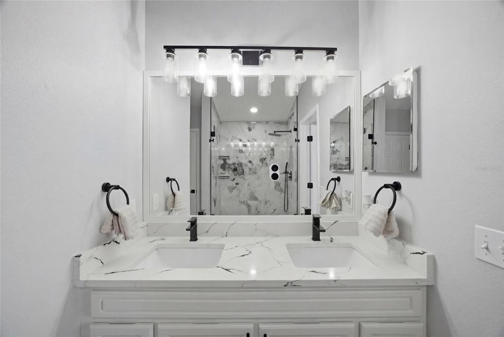 Image 17 of property listing at 7206 HAMILTON PARK BOULEVARD, Tampa, FL 33615