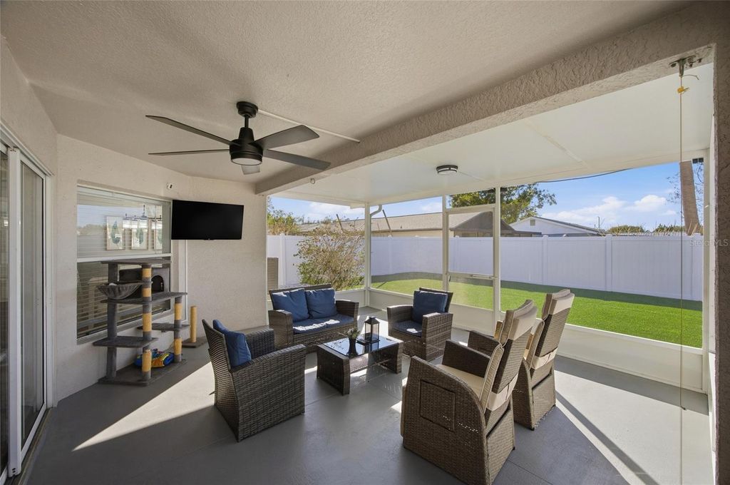 Image 29 of property listing at 7206 HAMILTON PARK BOULEVARD, Tampa, FL 33615