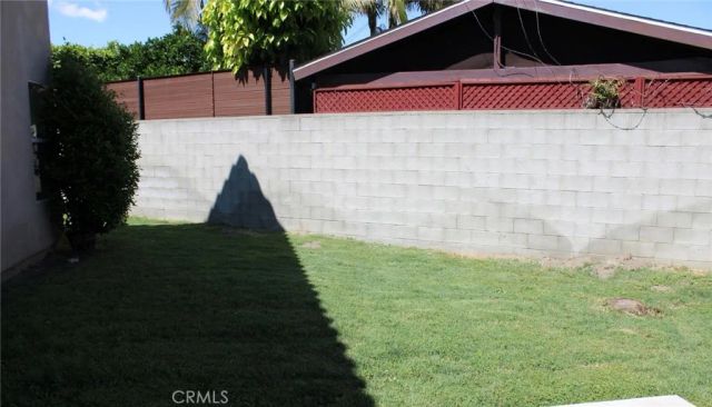 1915 E 120th Street, Los Angeles, CA 90059