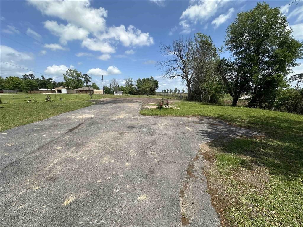 7002 Mark Lebleu Rd Road, Lake Charles, LA 70615