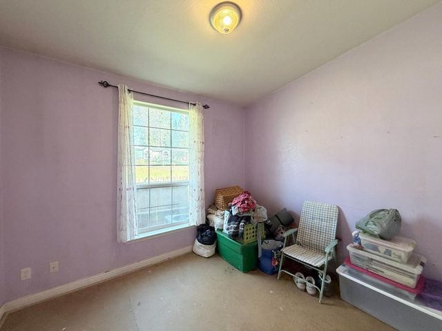 2055 Candlelight Dr, Somerset, CA 95684