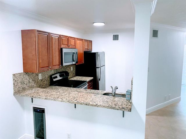 13949 SW 91st Terrace 13949, Miami, FL 33186